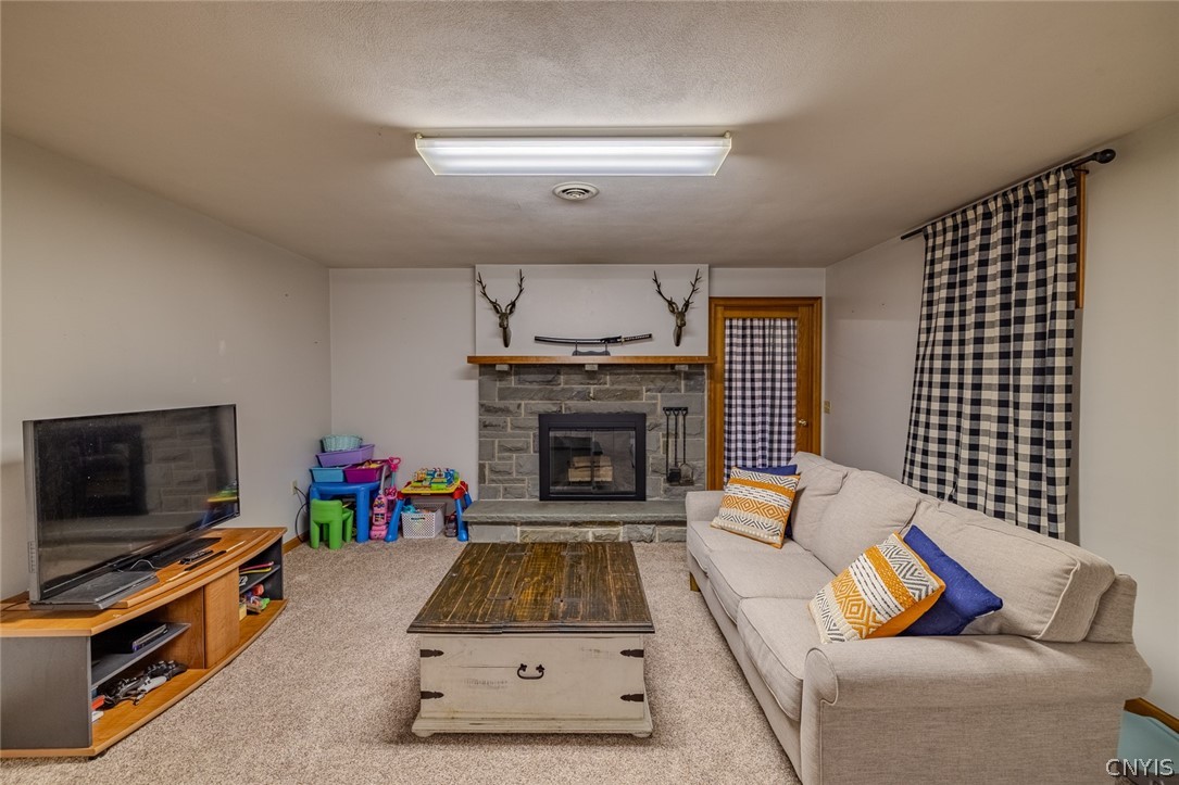 6351 Prospect Terrace