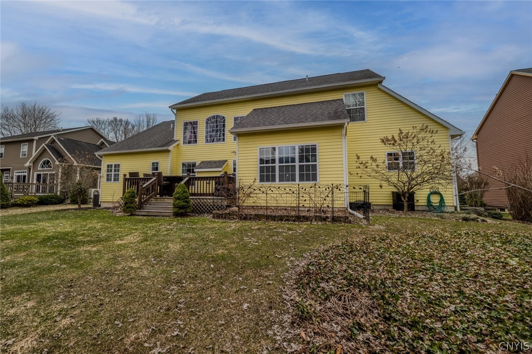8782 Wedgefield Lane