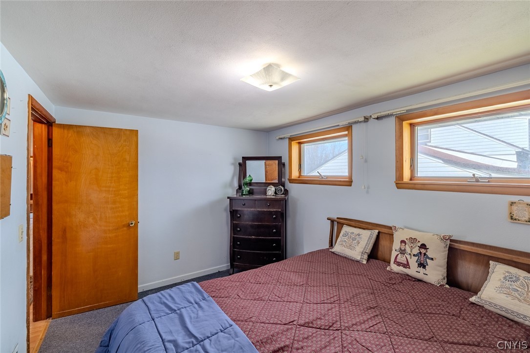 6286 Fly Road