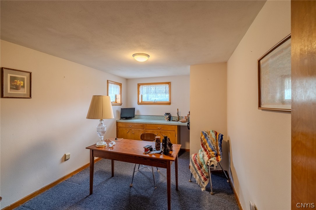 6286 Fly Road