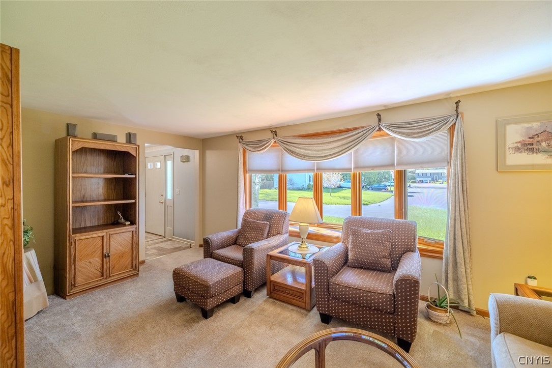 7618 Sandy Lane