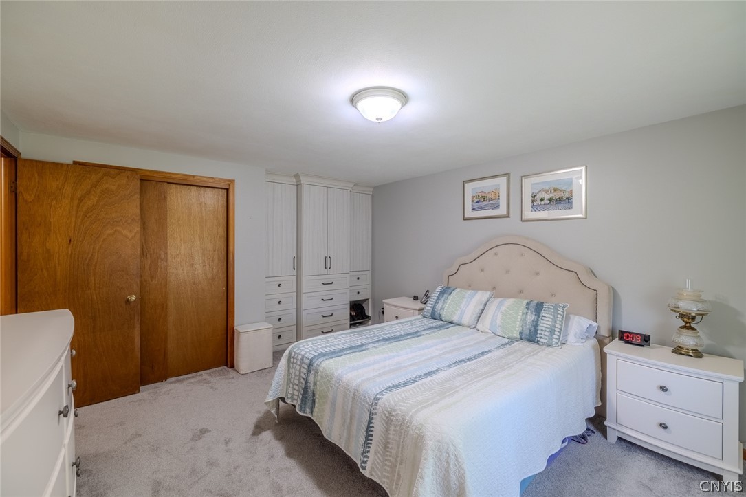 7618 Sandy Lane