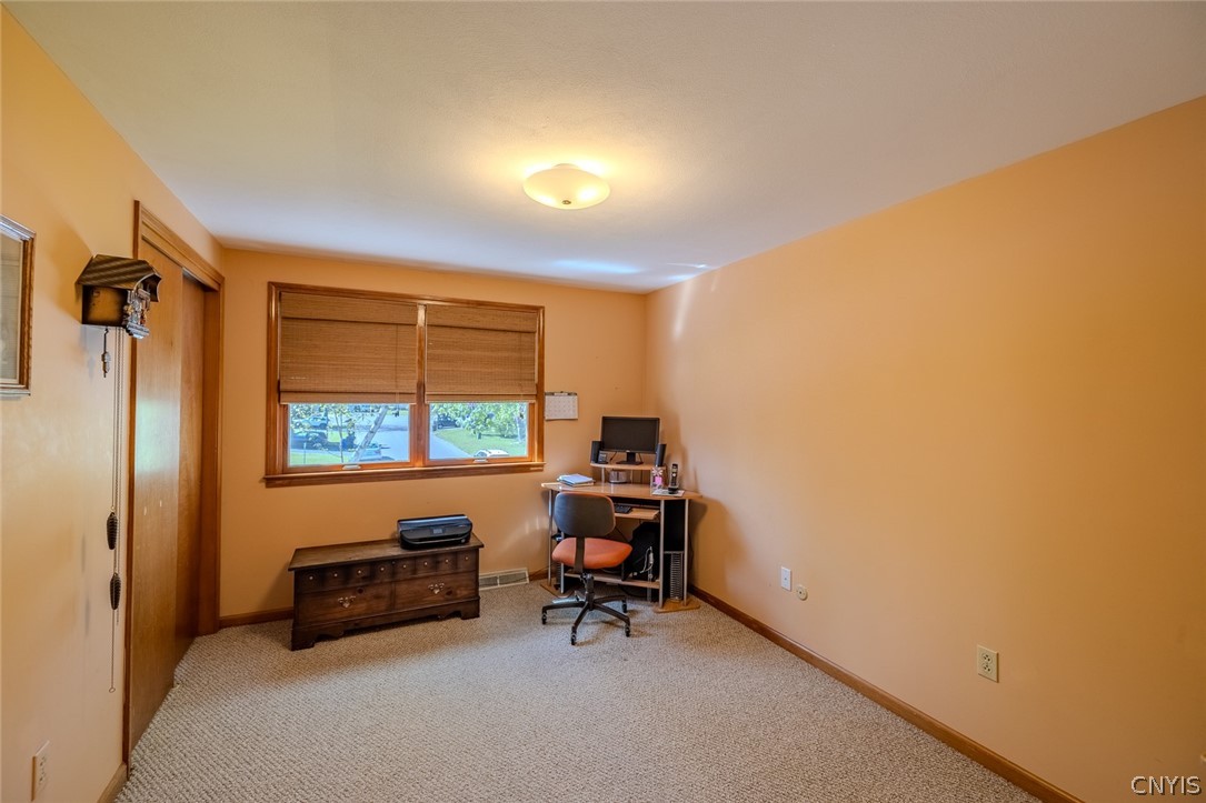 7618 Sandy Lane