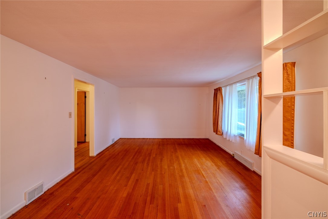 306 Carlton Drive
