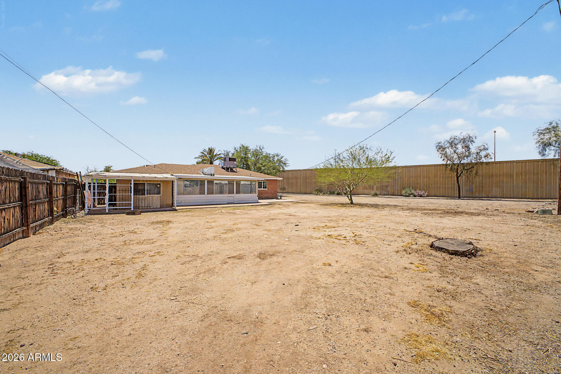 2028 E GRANADA Road