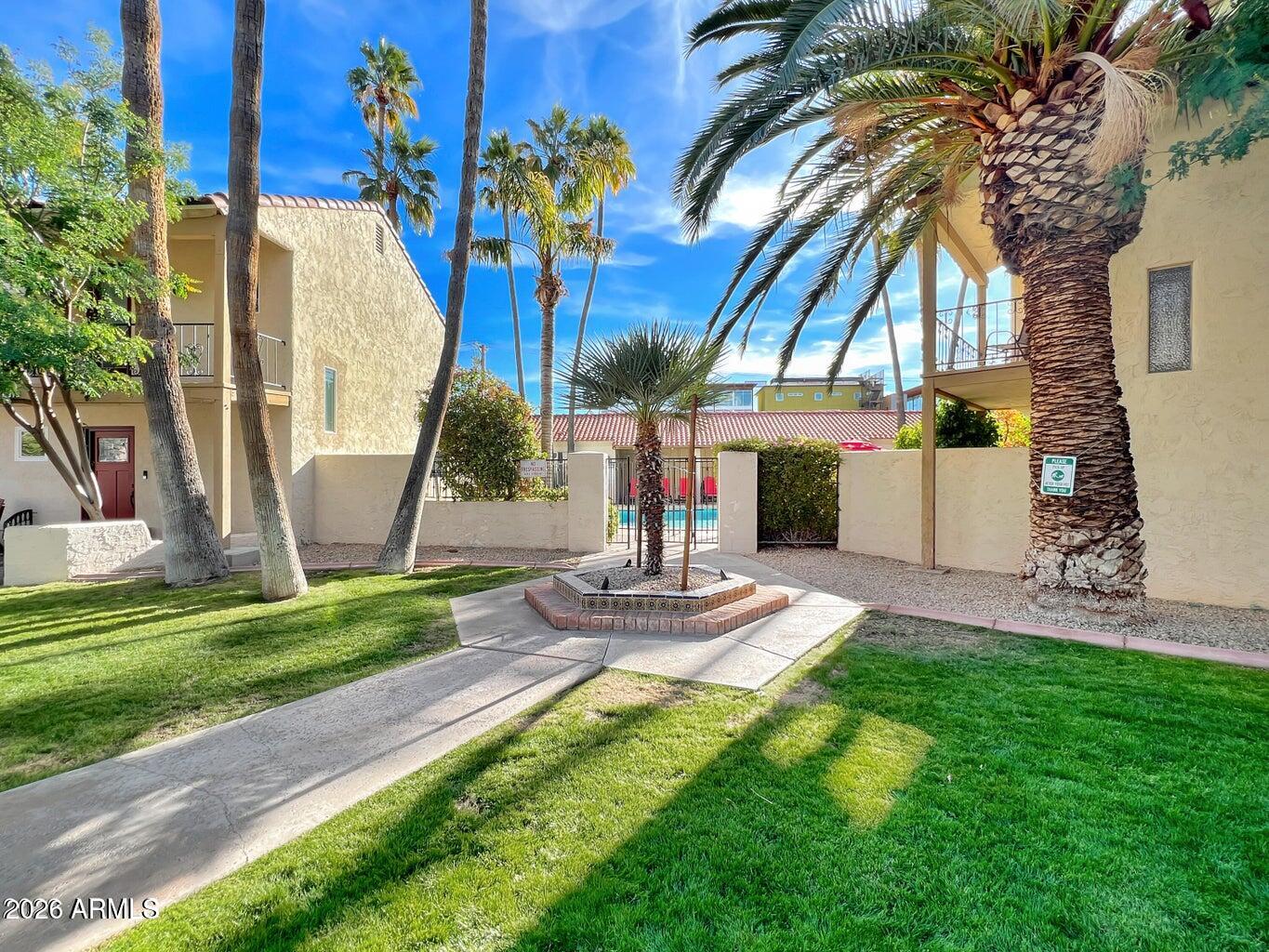 7347 E THORNWOOD Drive
