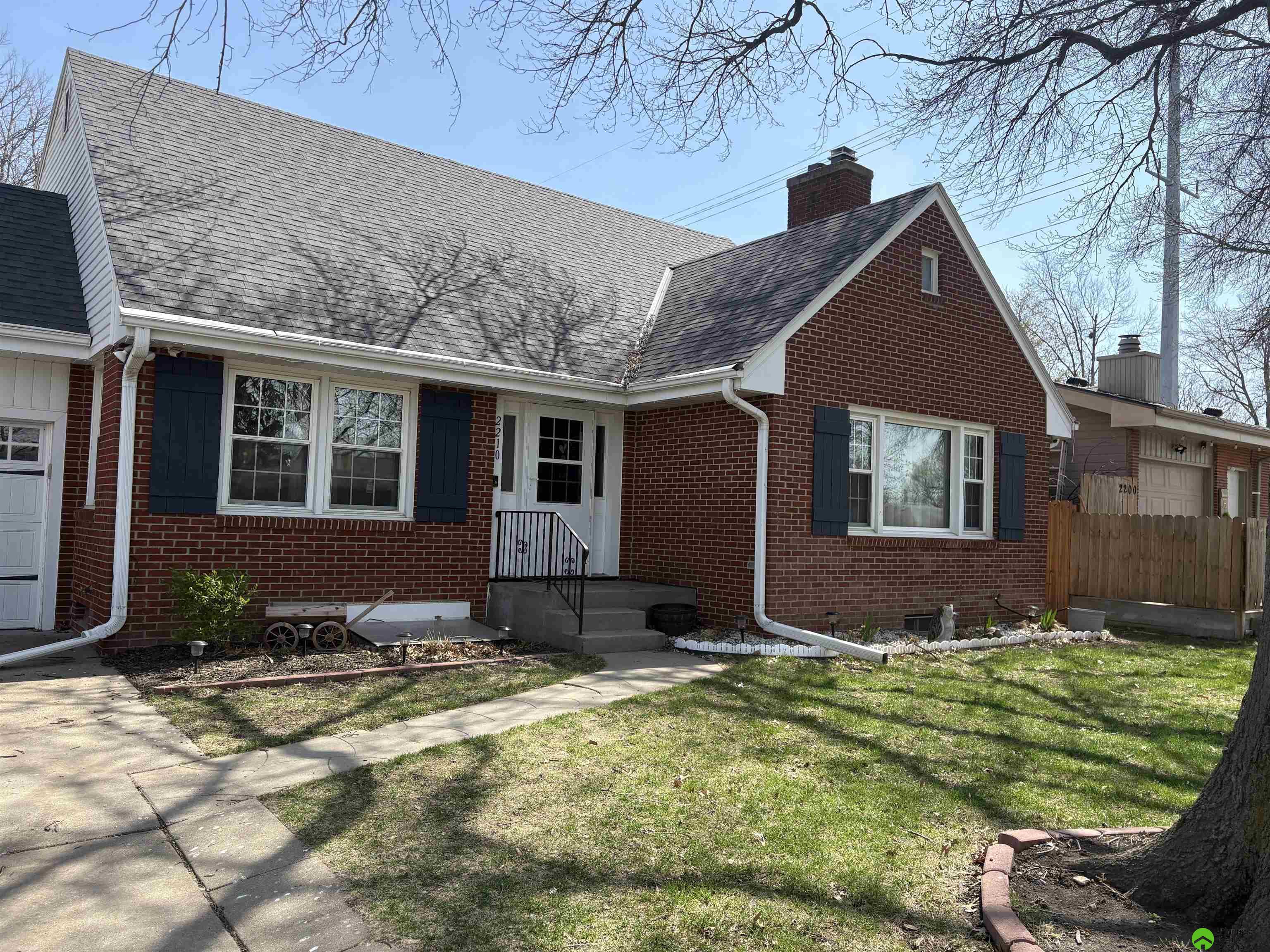 2210 N 61st Street