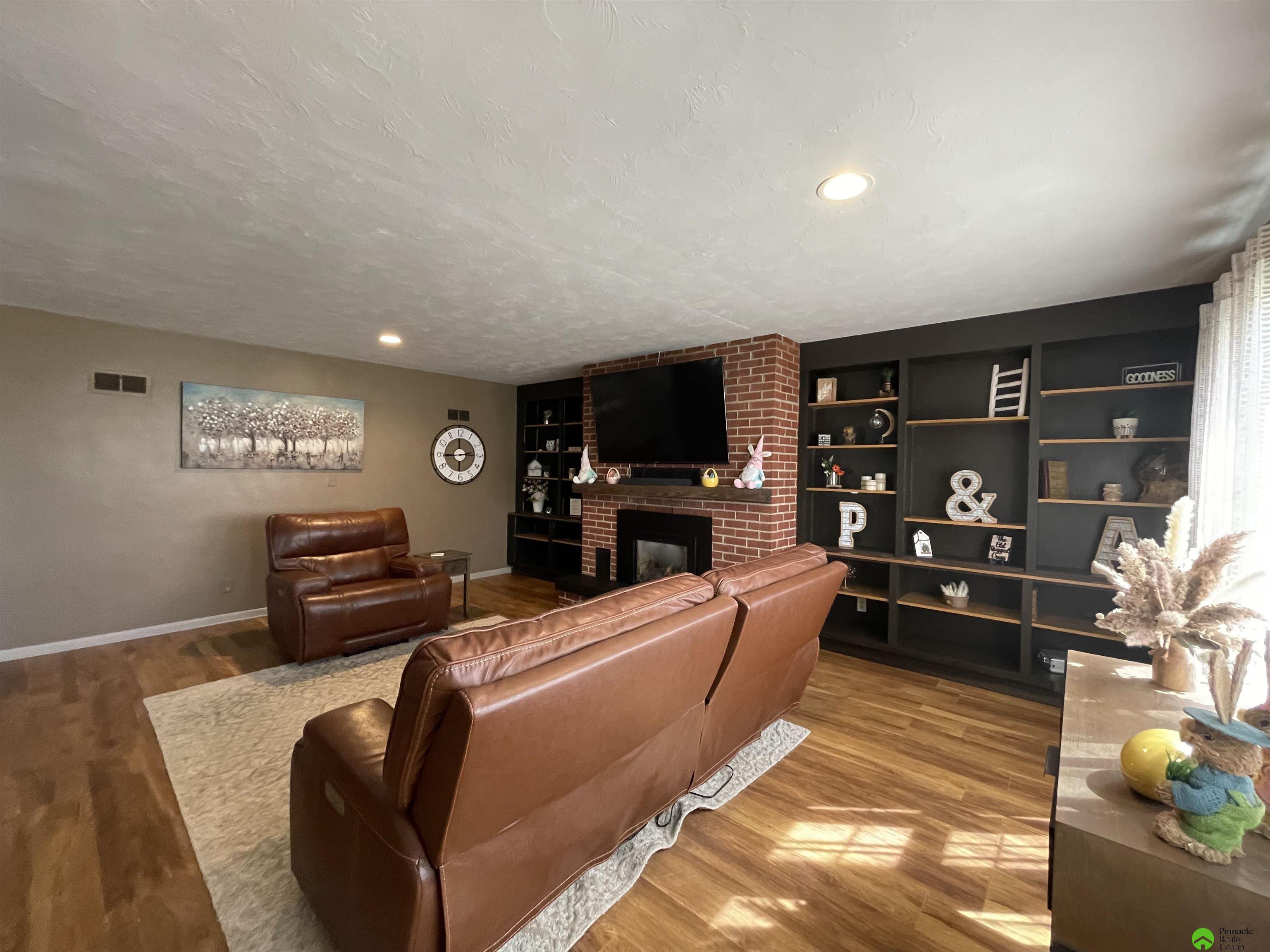 2210 N 61st Street