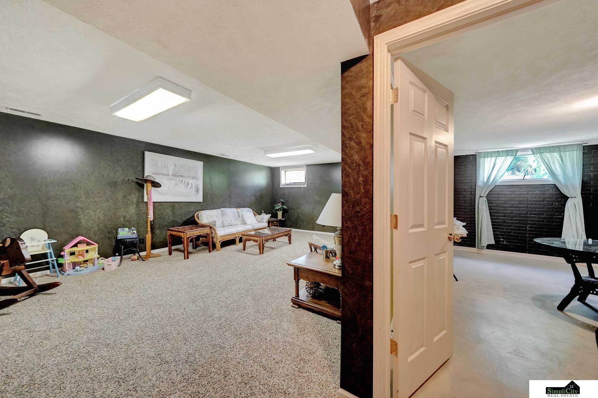 7930 Cole Court