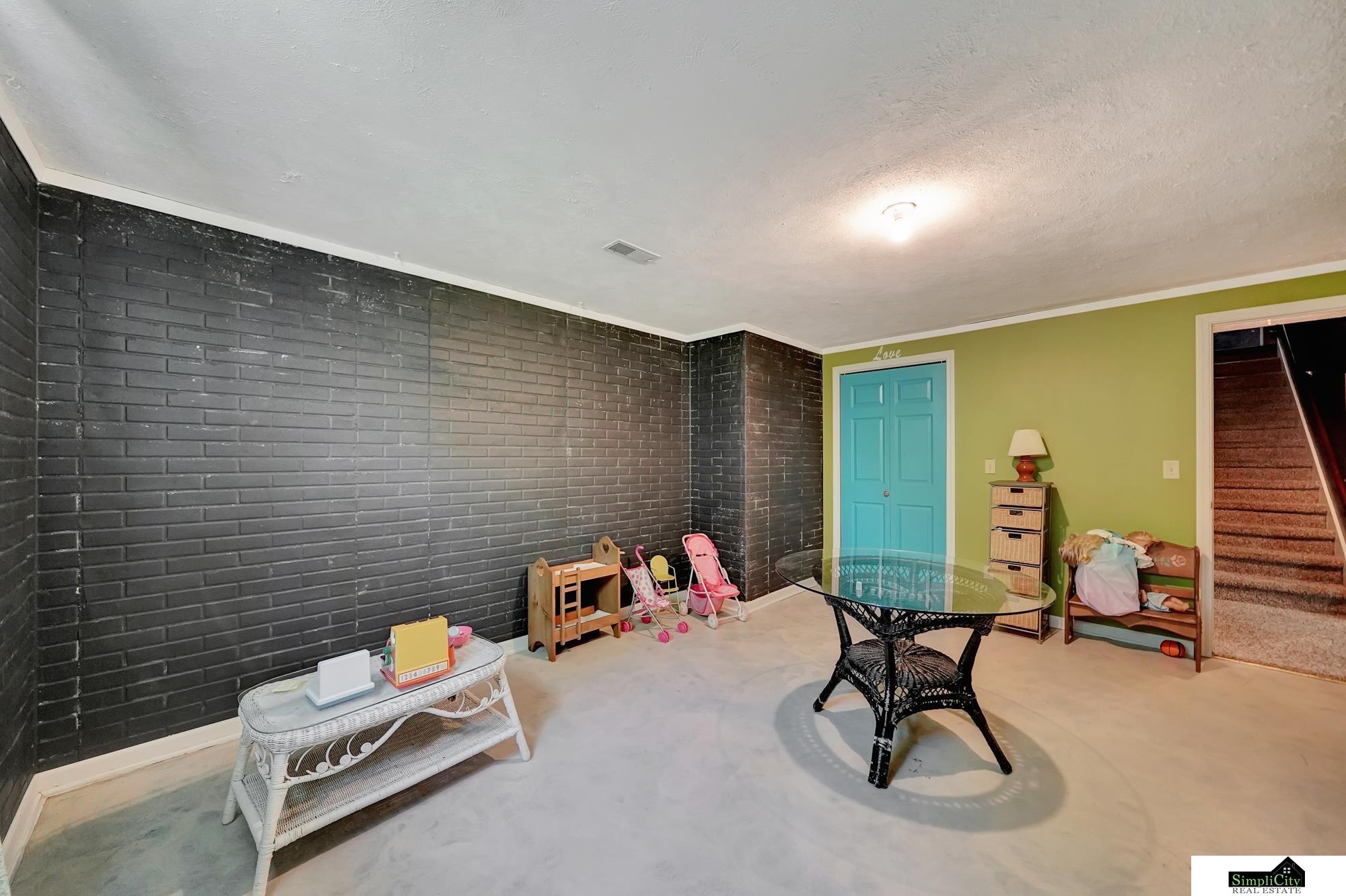7930 Cole Court