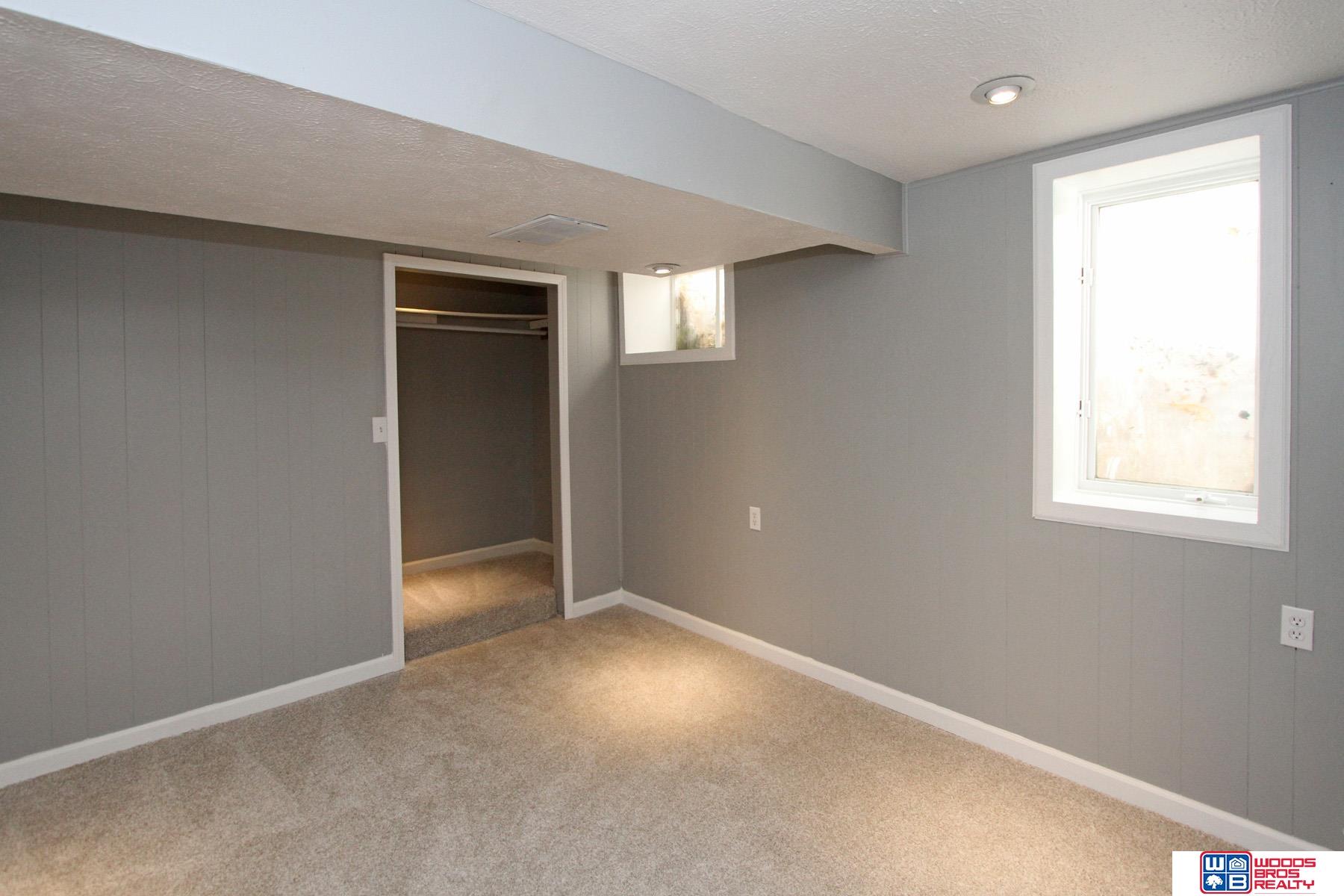4530 N 72nd Street