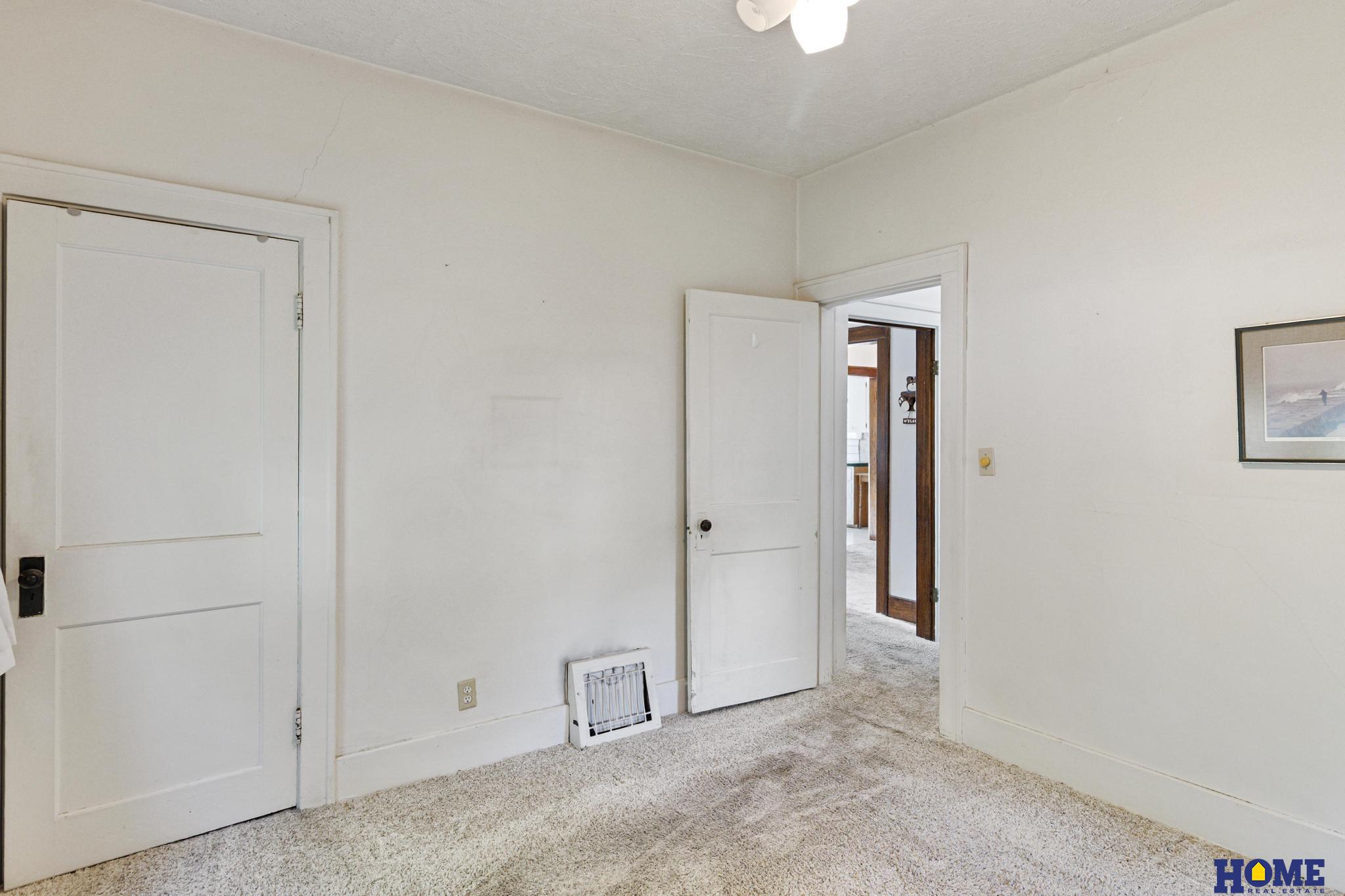 3300 Mohawk Street