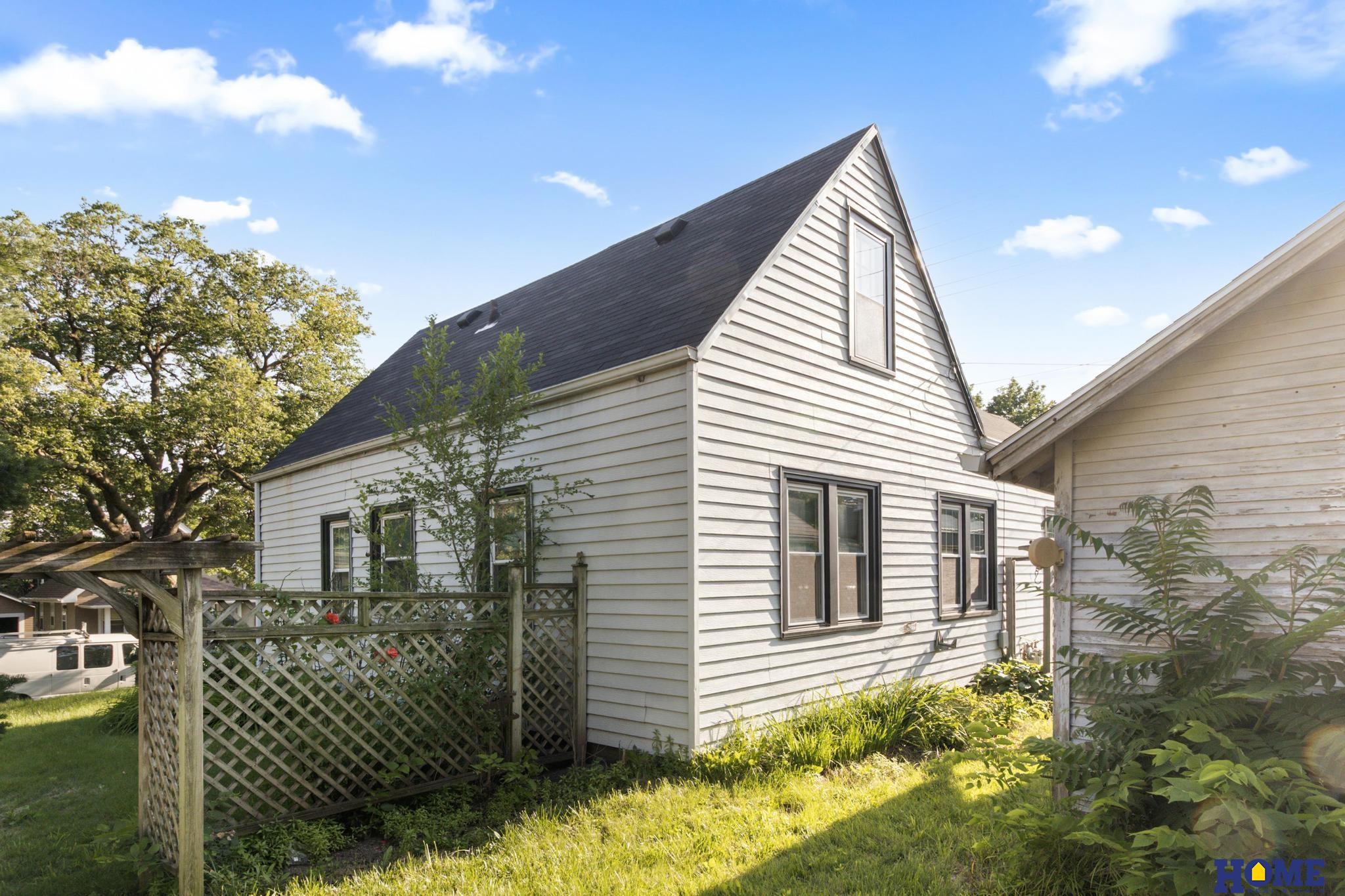 3300 Mohawk Street