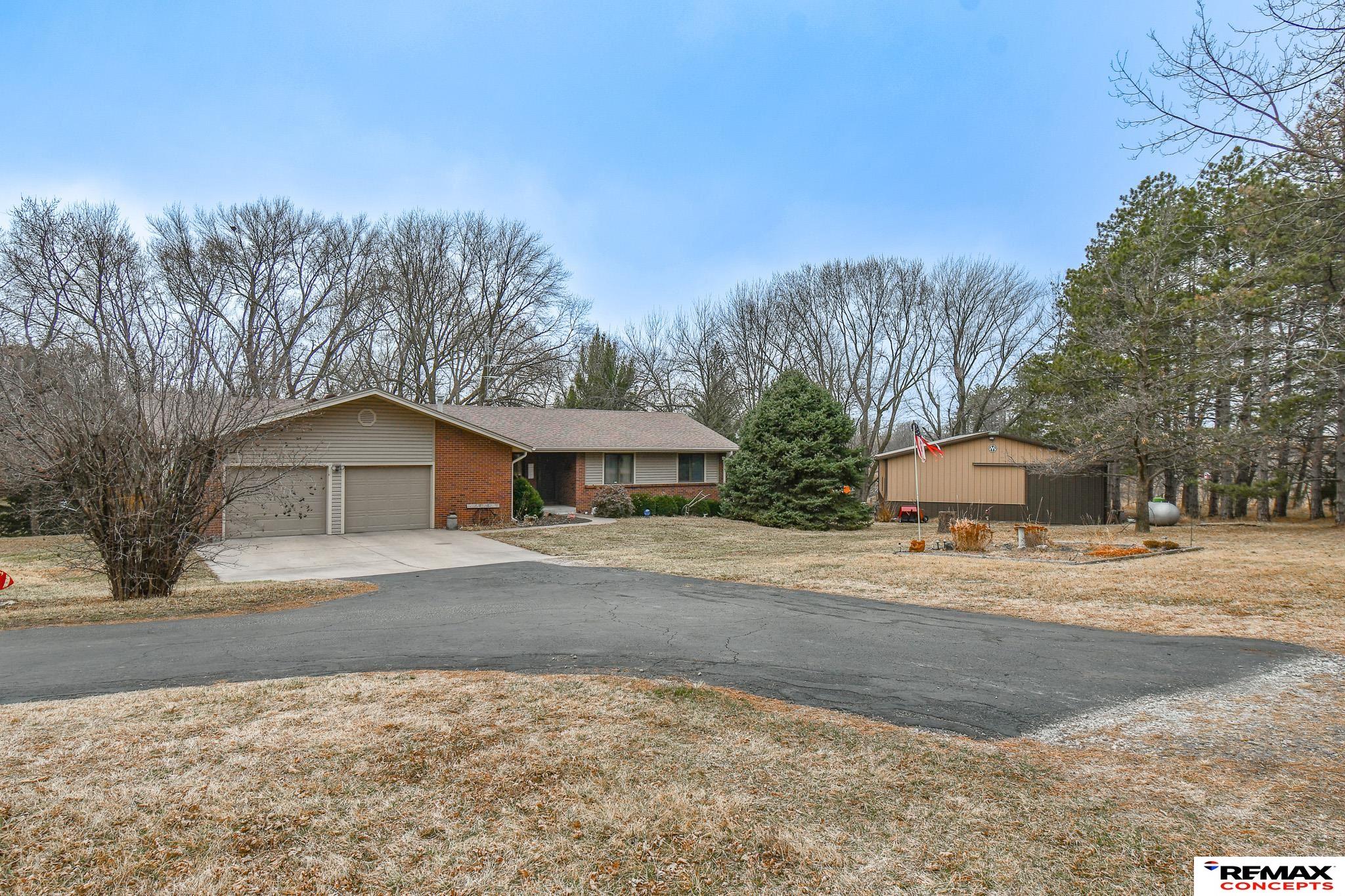 6401 S 148Th Street