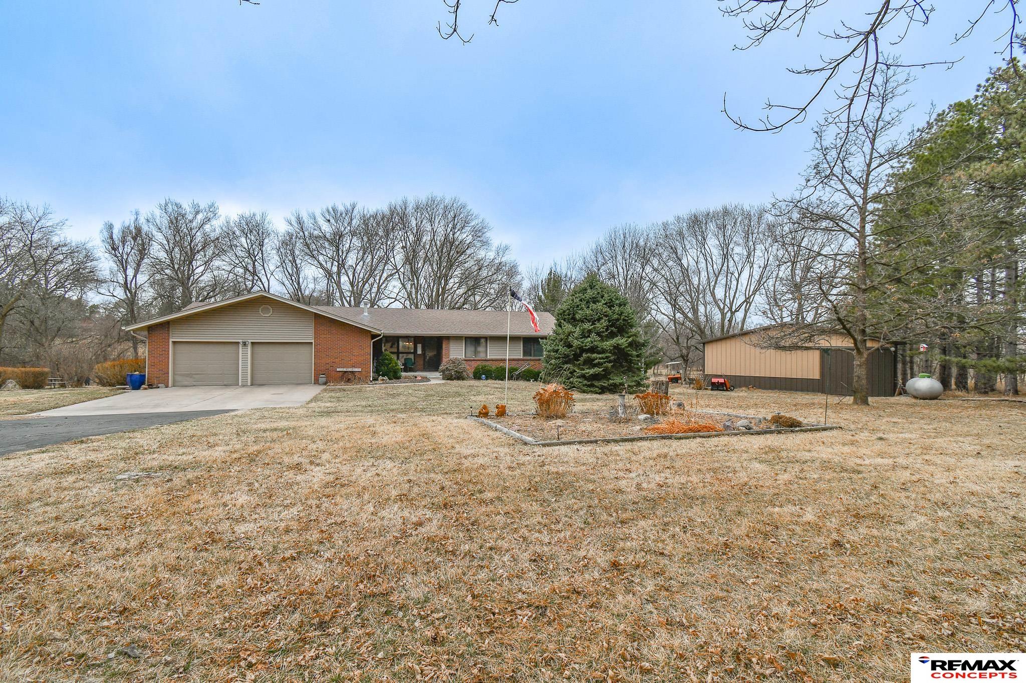 6401 S 148Th Street
