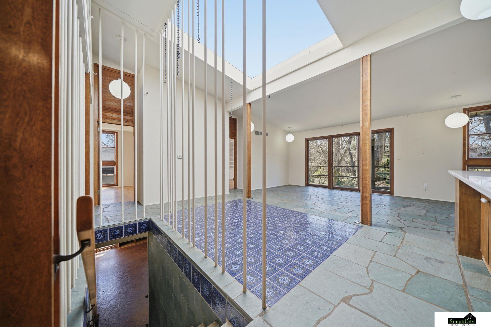 3825 S 39th Street