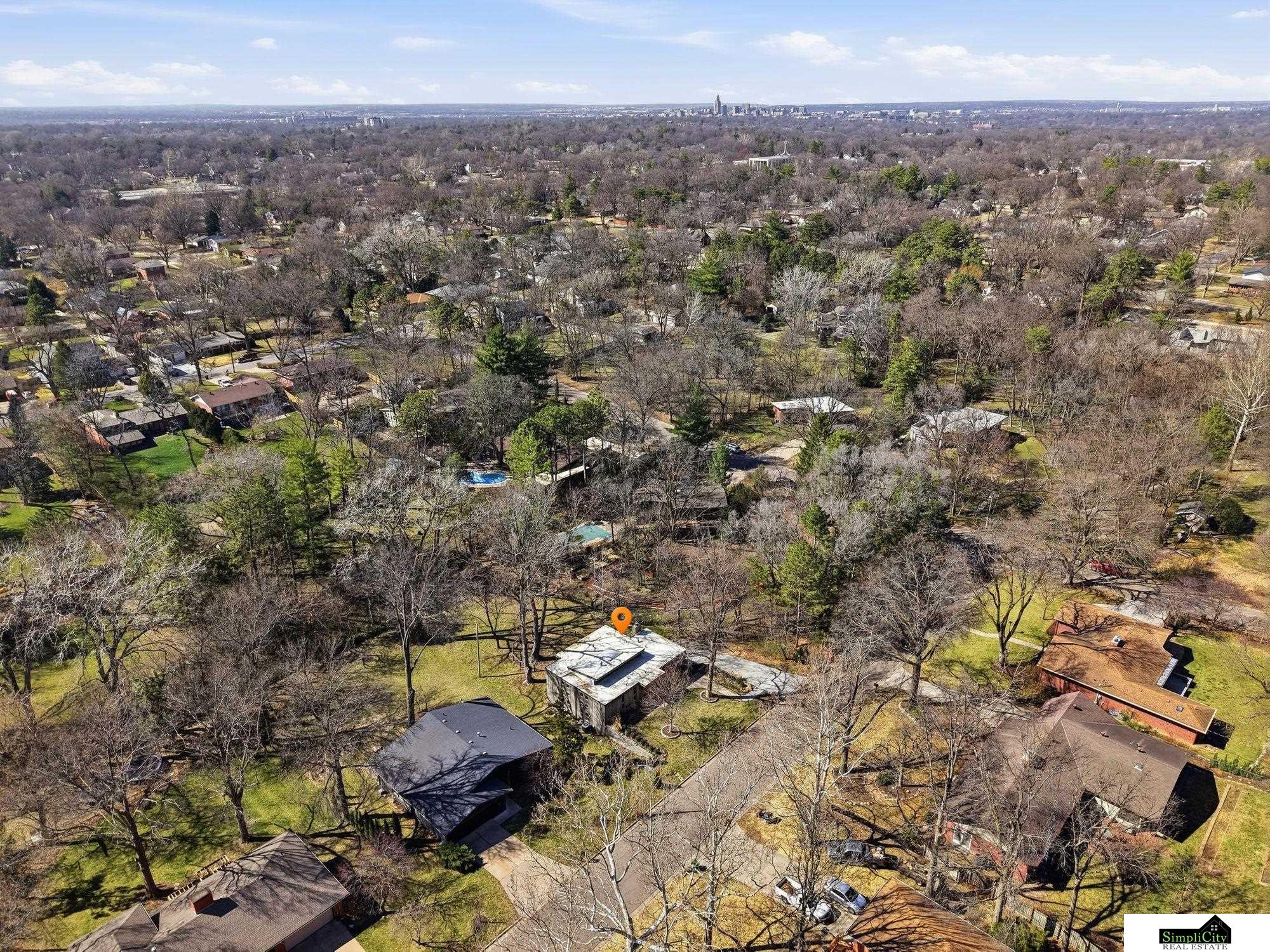 3825 S 39th Street
