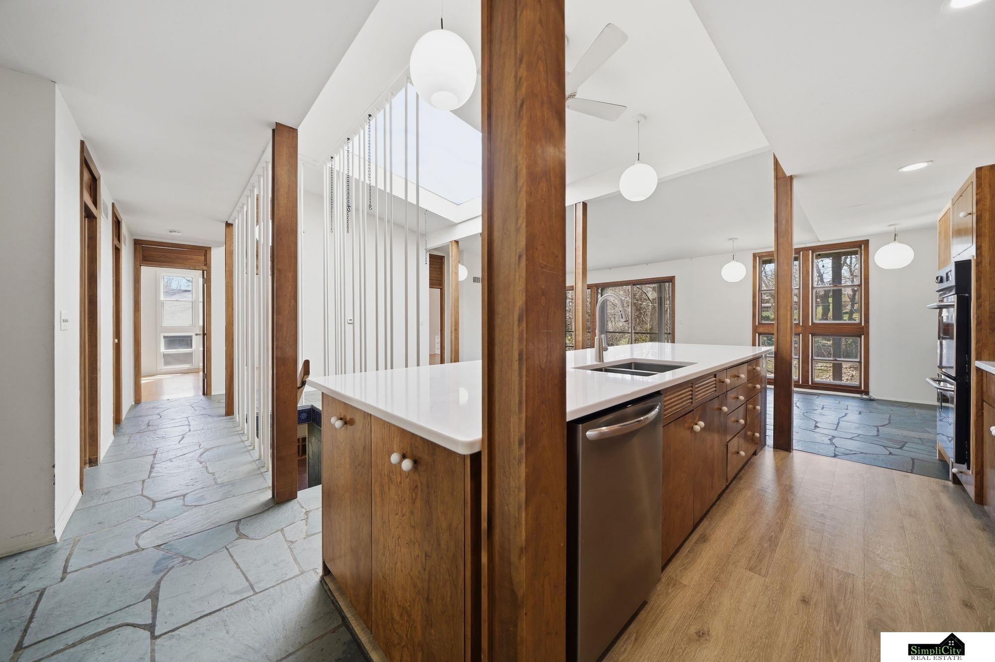 3825 S 39th Street
