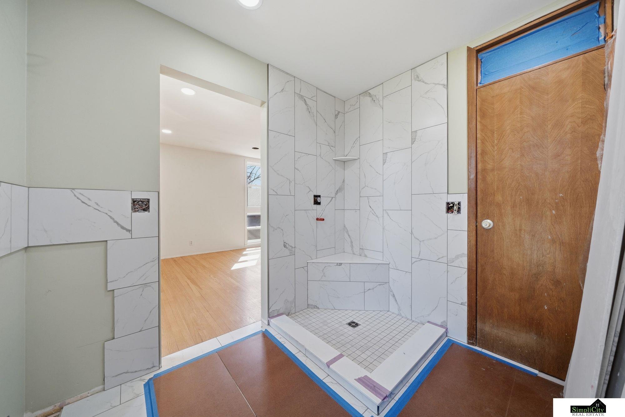 3825 S 39th Street