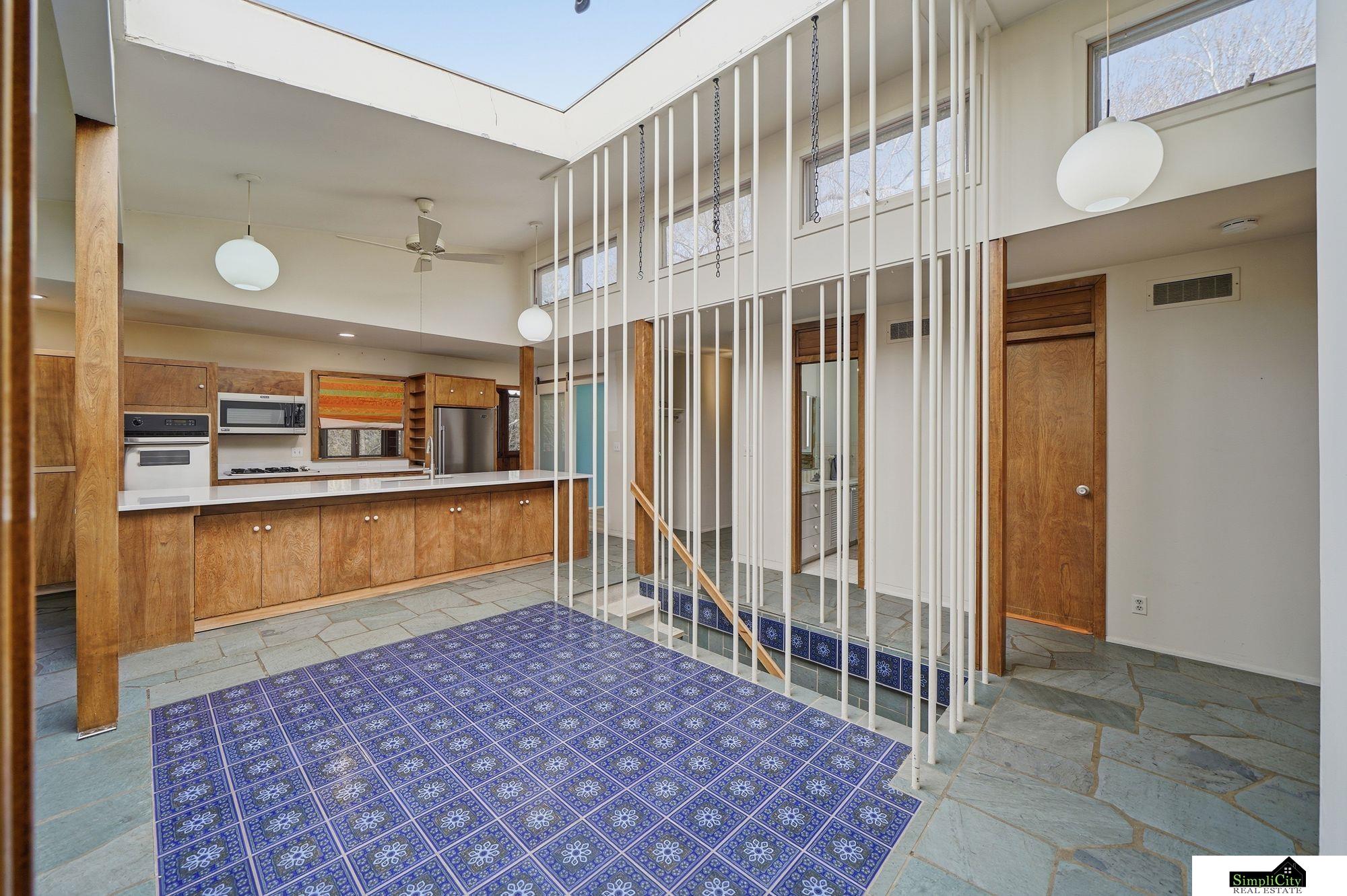 3825 S 39th Street