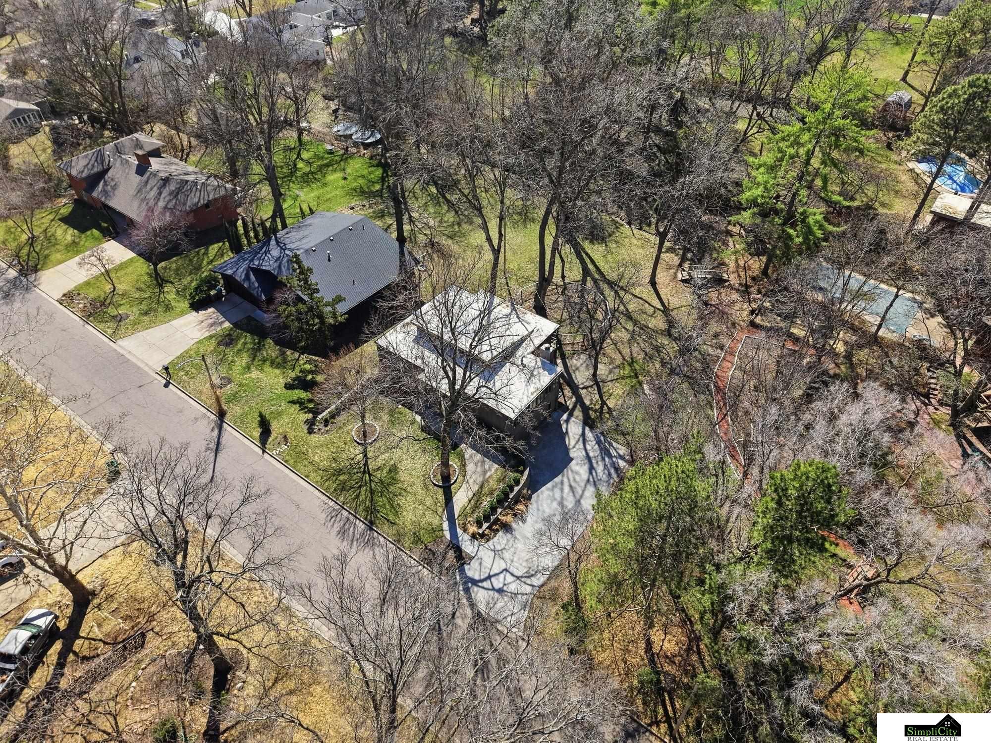 3825 S 39th Street