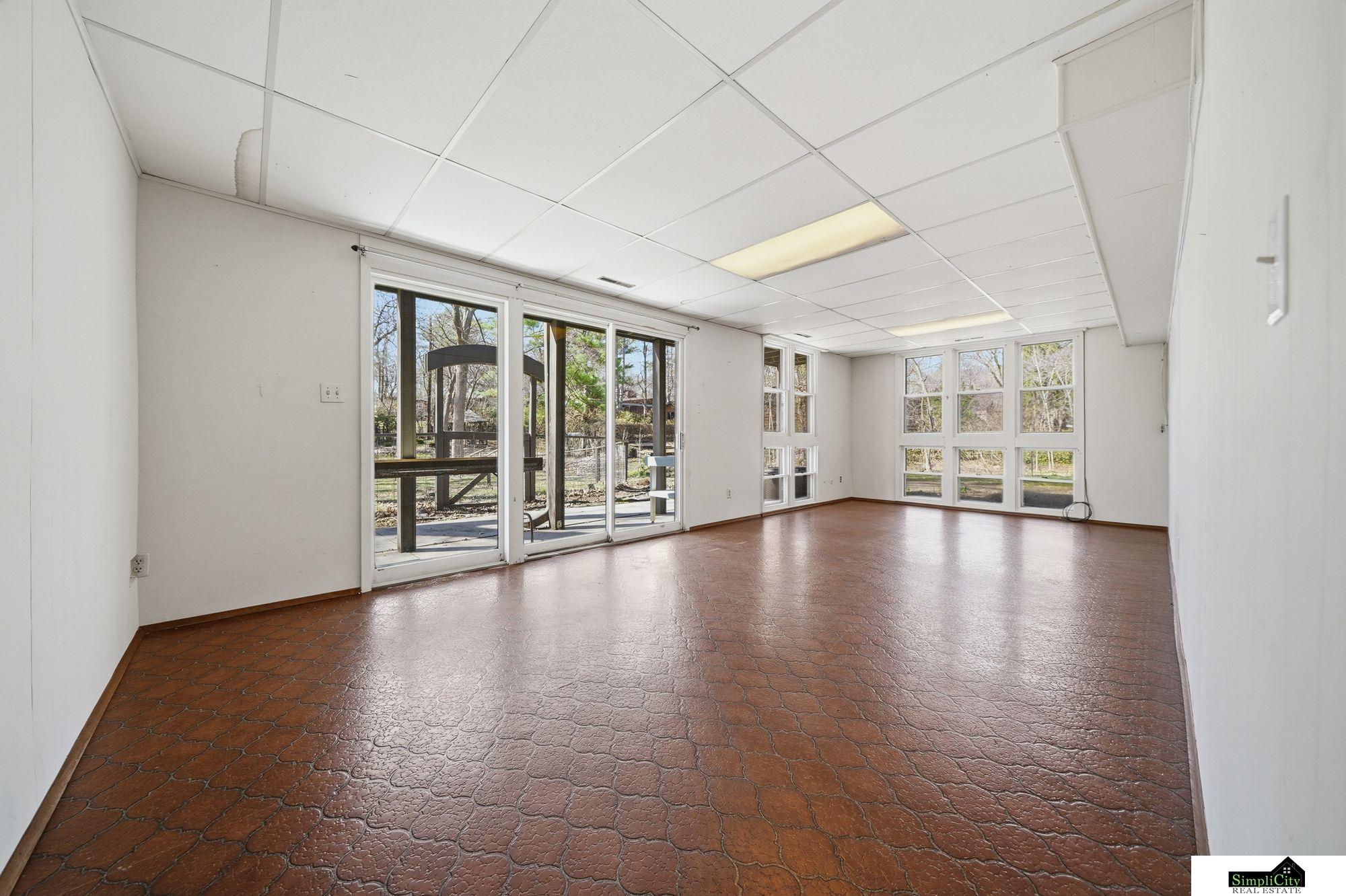 3825 S 39th Street