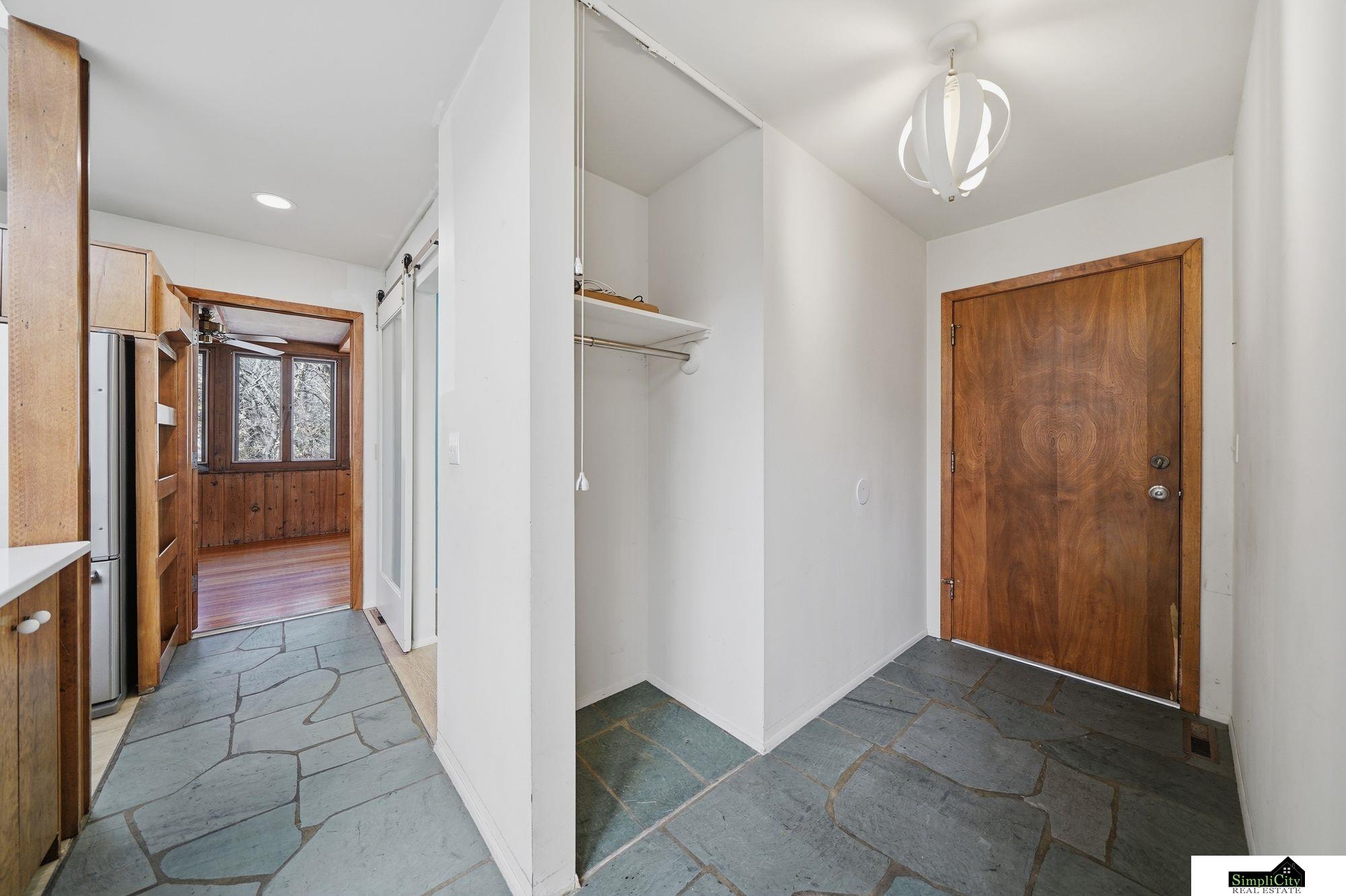 3825 S 39th Street