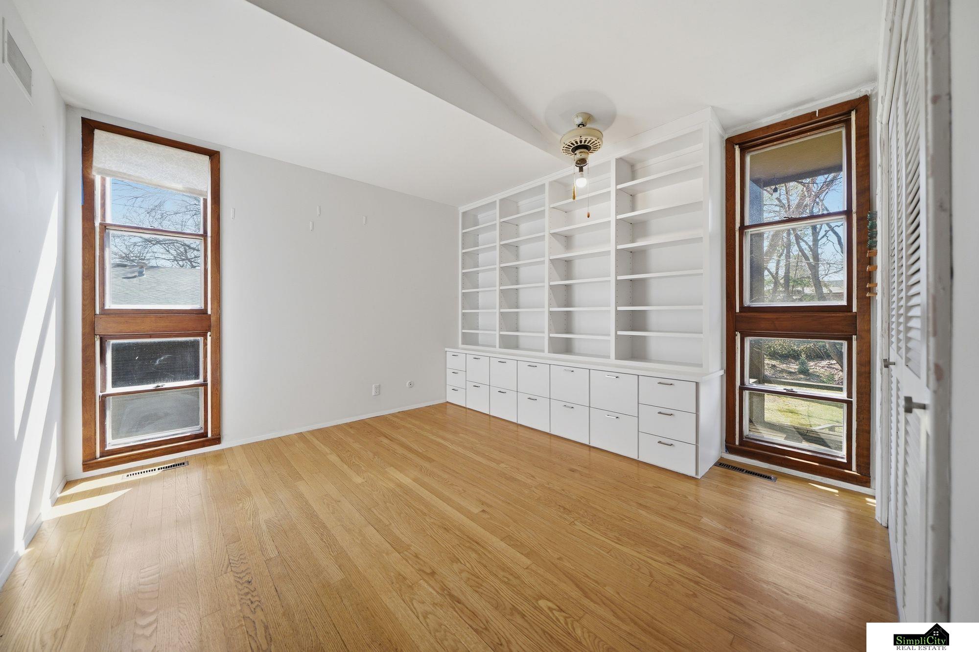 3825 S 39th Street