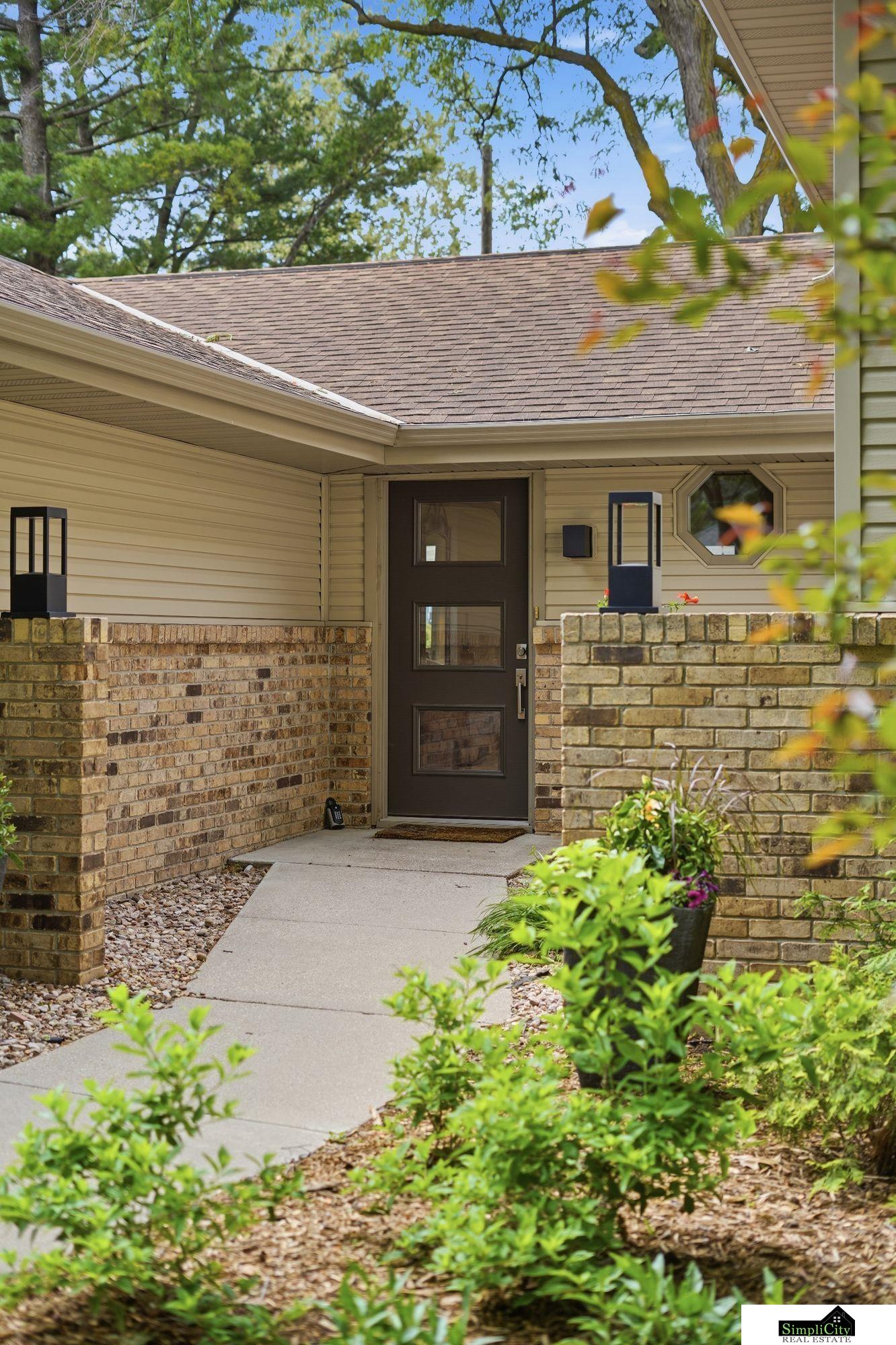 2835 Kucera Drive