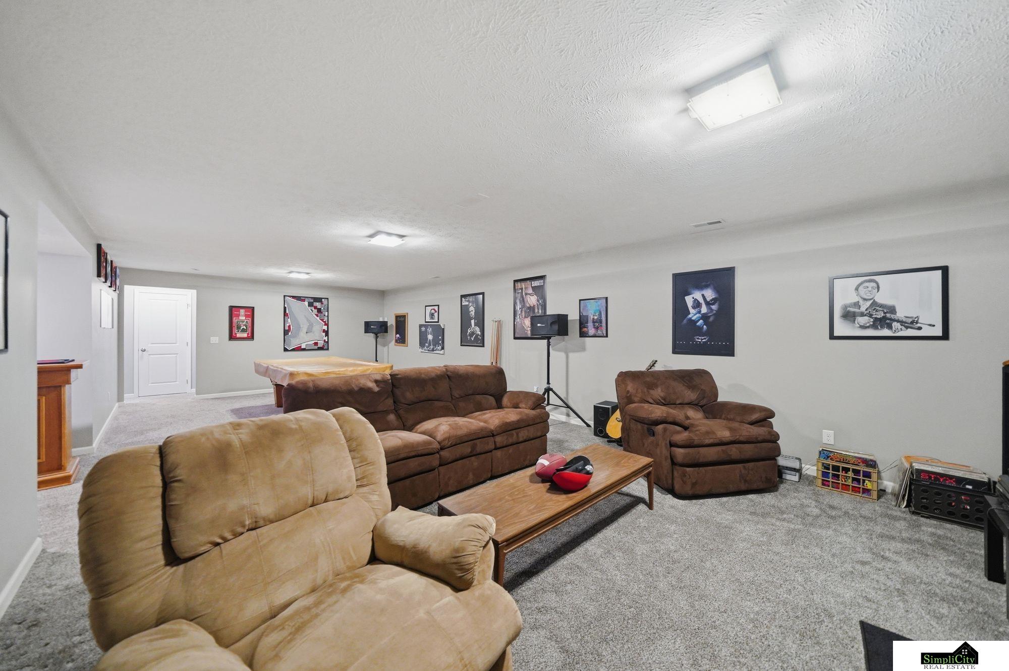1121 N 99Th Street
