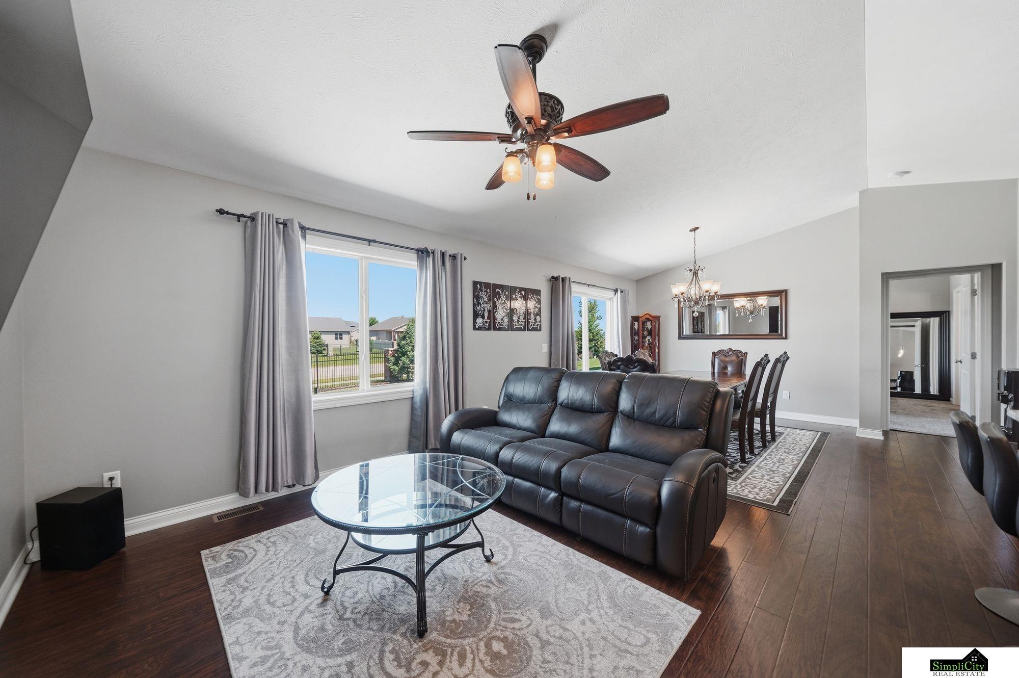 1121 N 99Th Street