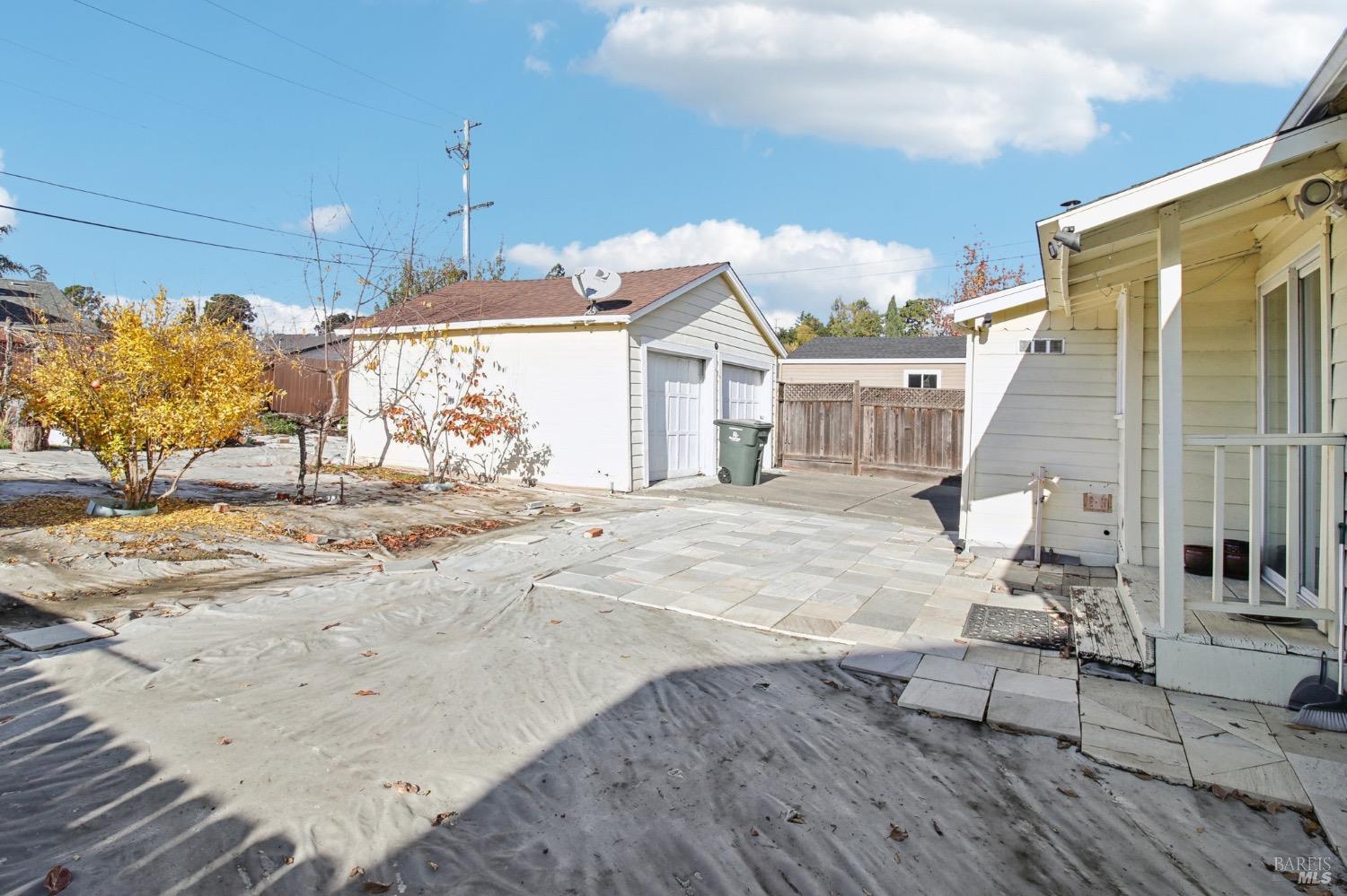 337 Moorland Street