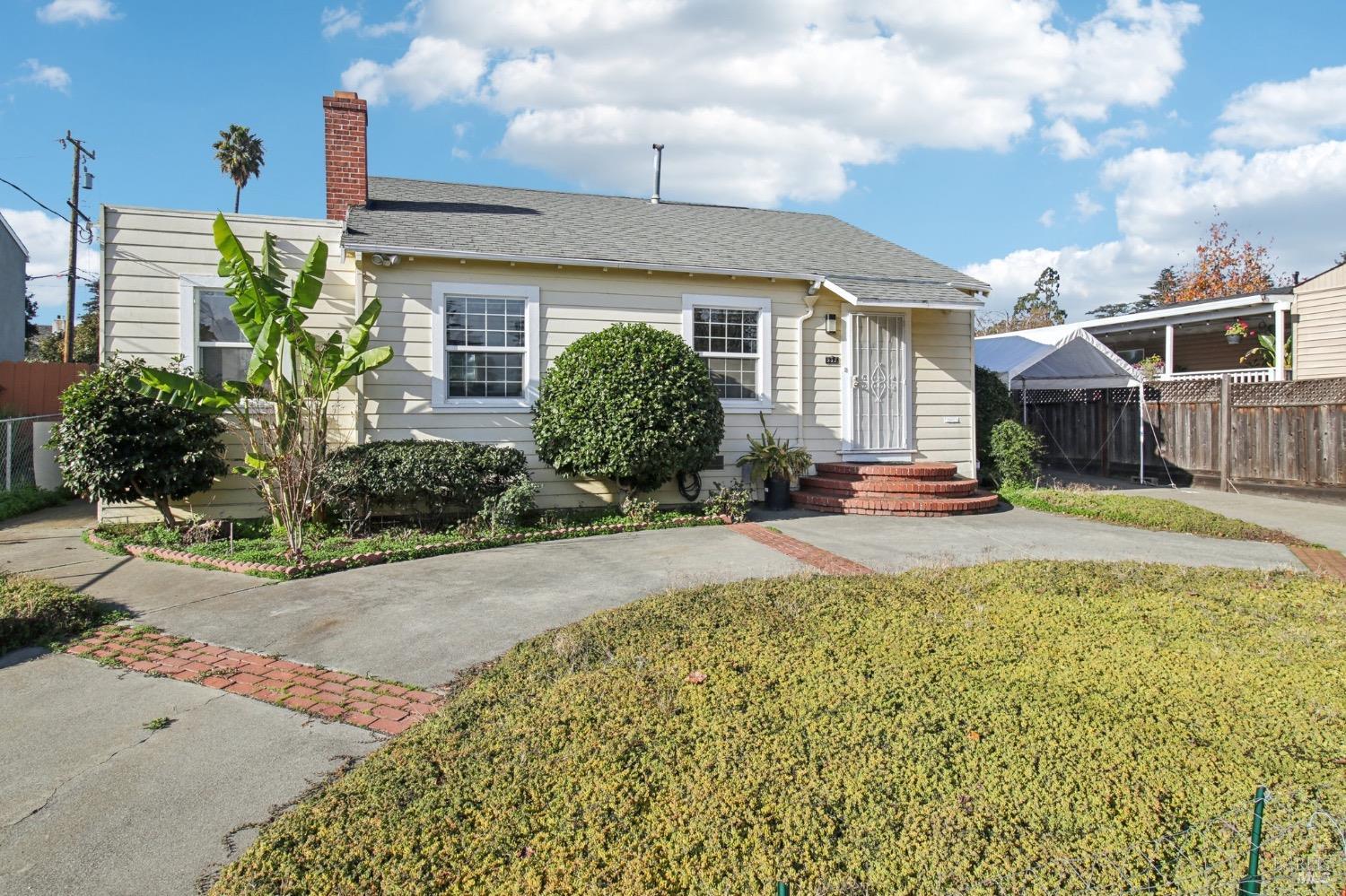 337 Moorland Street