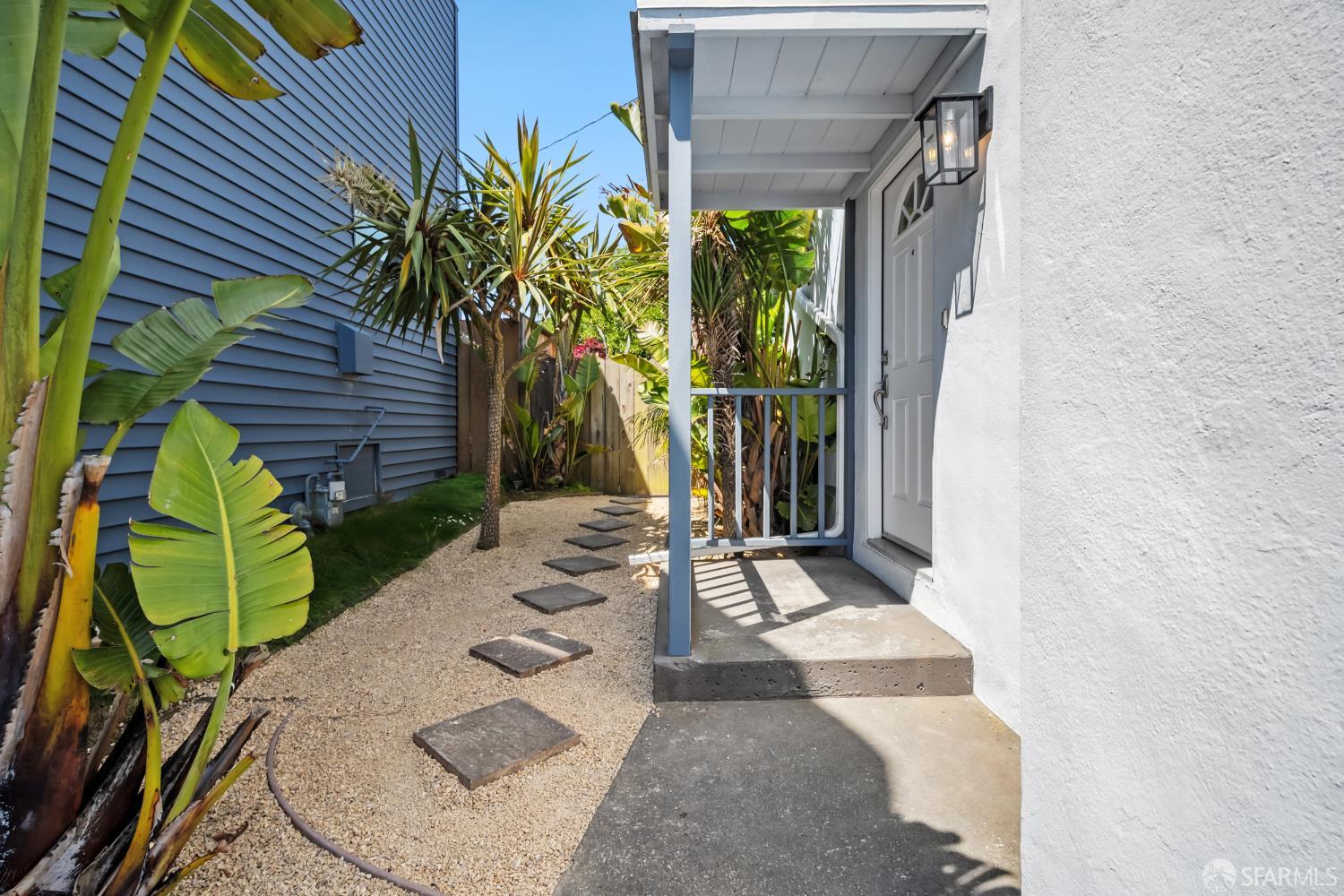 400 Firecrest Avenue