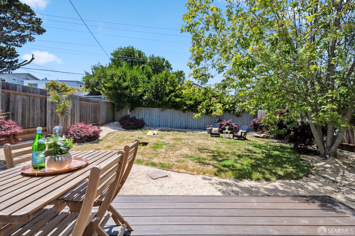400 Firecrest Avenue
