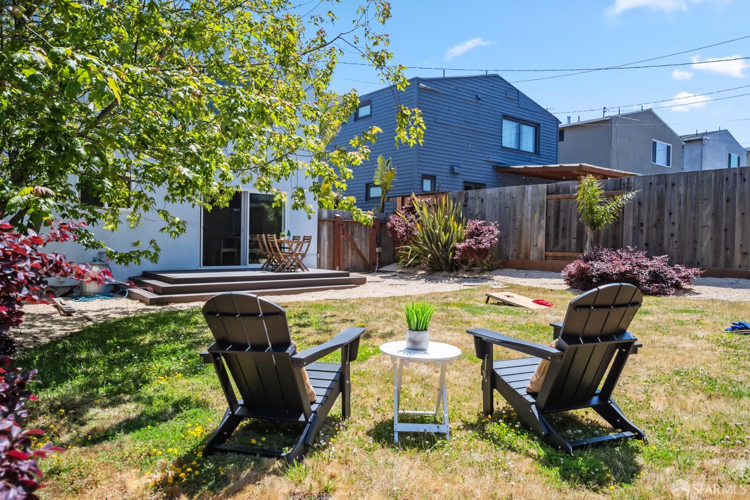 400 Firecrest Avenue