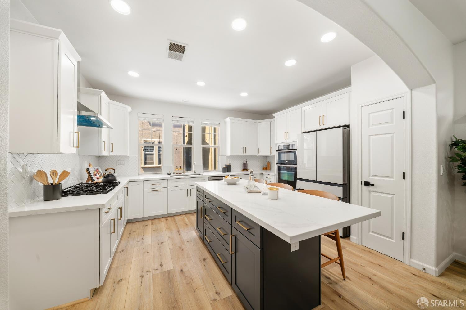 2058 Mary Helen Lane