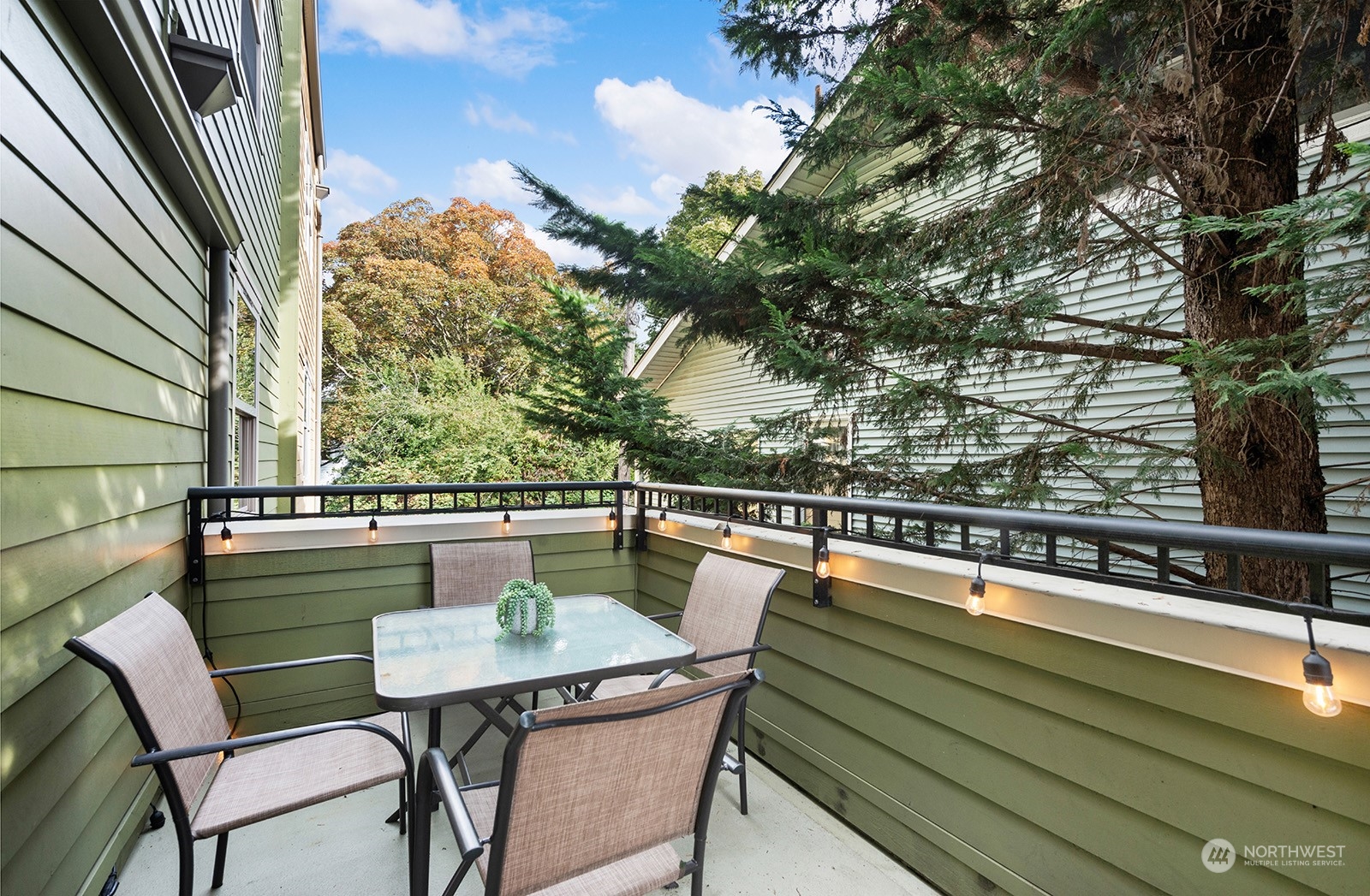 1310 N Lucas Place #405