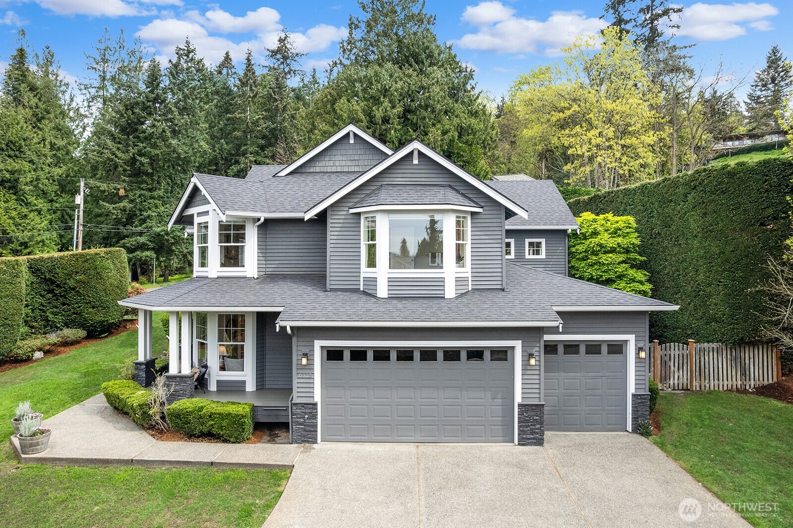 6323 NE 130th Place
