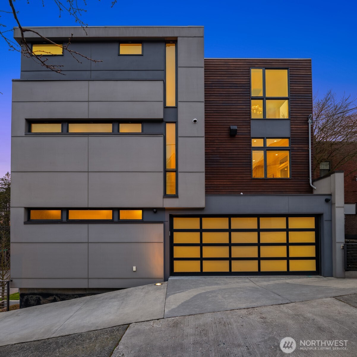 1400 Olympic Way W