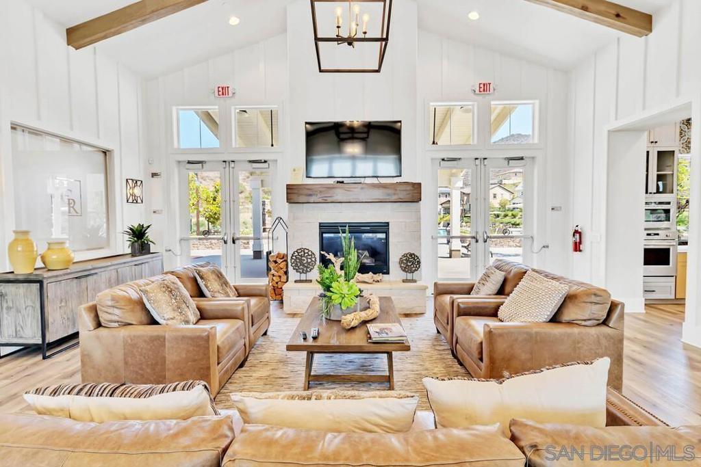 35828 Blue Breton Dr