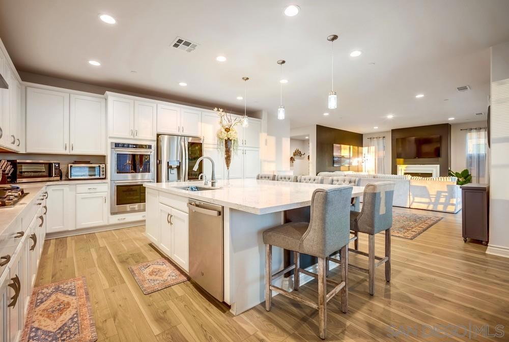 35828 Blue Breton Dr