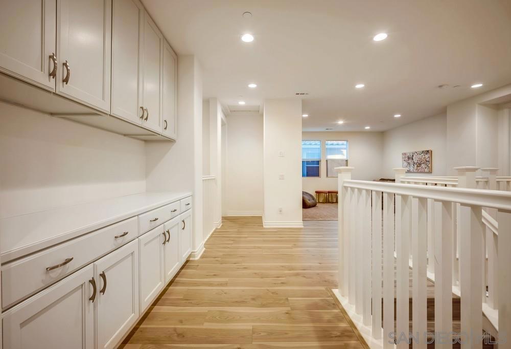 35828 Blue Breton Dr