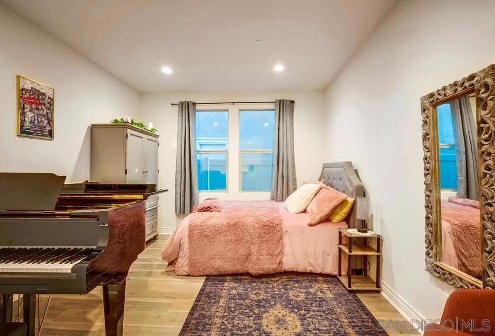 35828 Blue Breton Dr