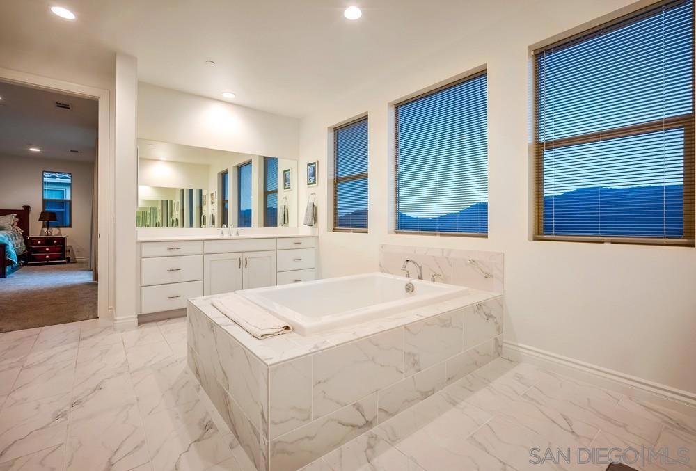 35828 Blue Breton Dr