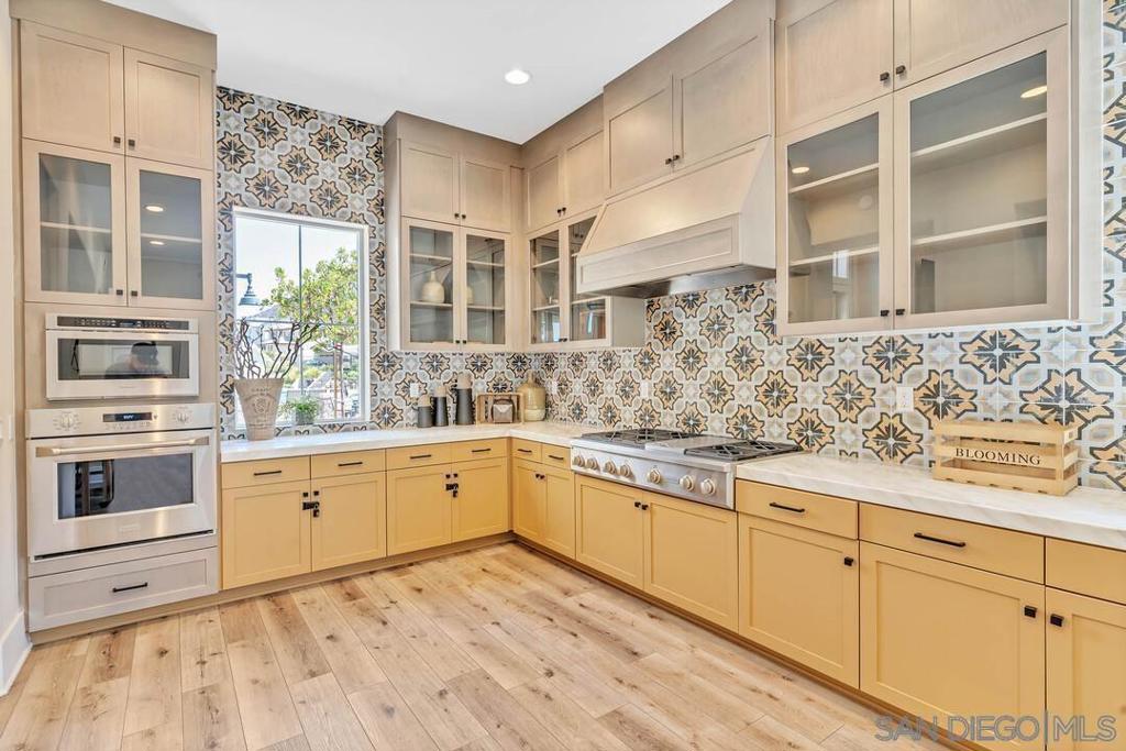 35828 Blue Breton Dr