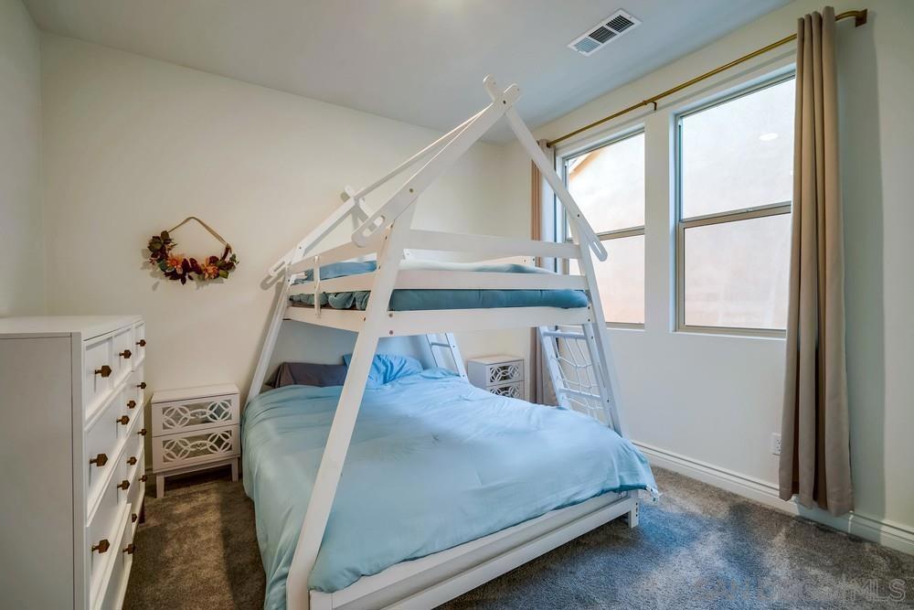 35828 Blue Breton Dr