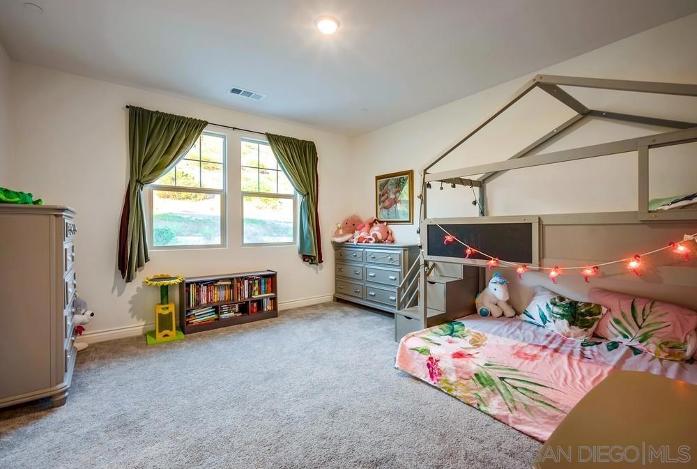 35828 Blue Breton Dr