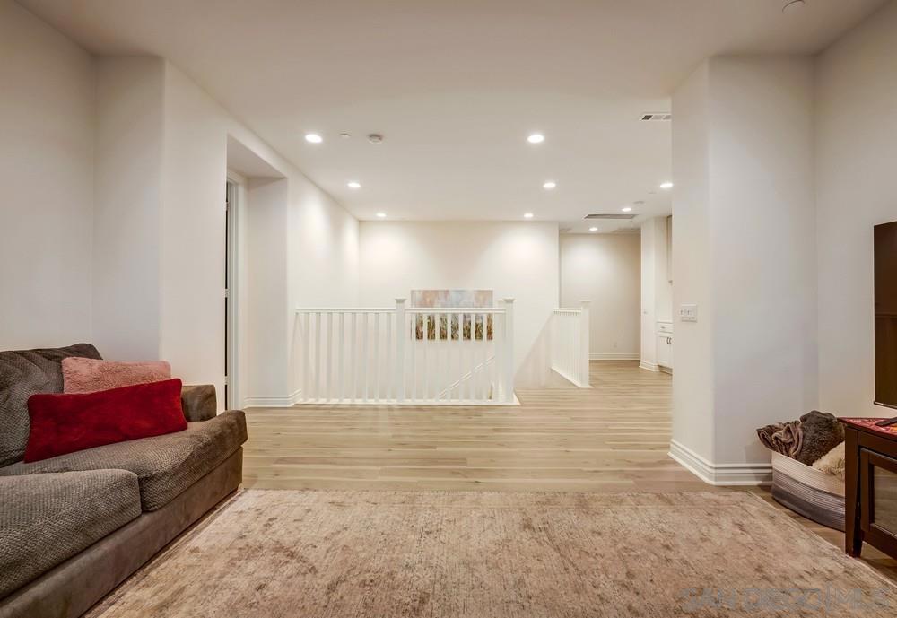 35828 Blue Breton Dr