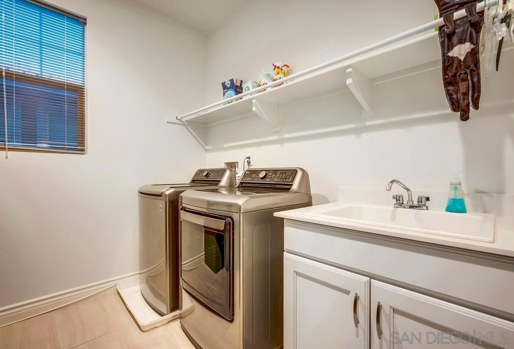 35828 Blue Breton Dr